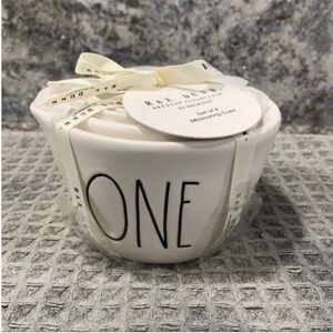 NWT Rae Dunn White Measuring Cups